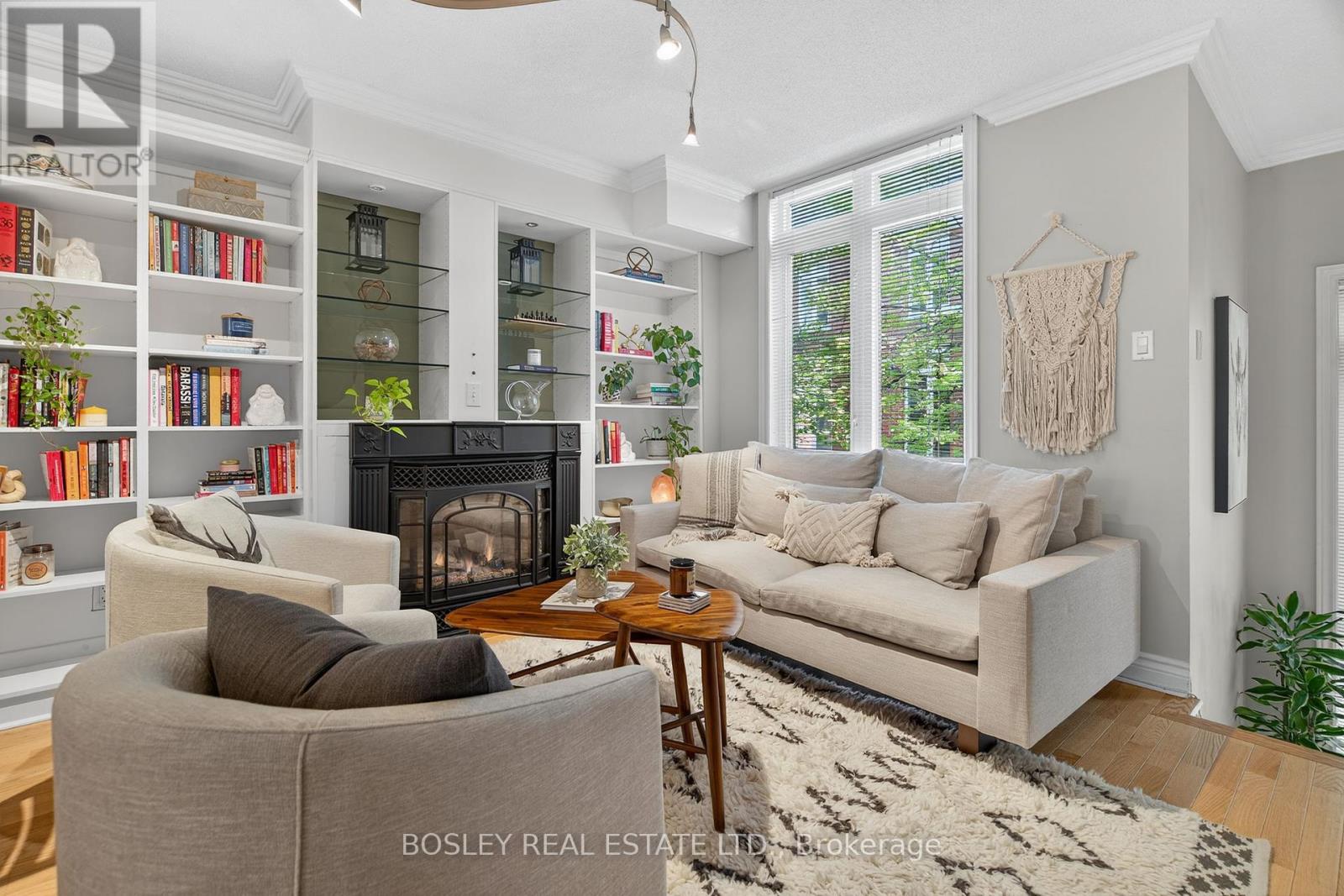 2212 - 12 Sudbury Street, Toronto, Ontario  M6J 3W7 - Photo 3 - C12462634