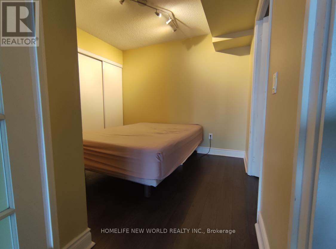 3213 - 763 Bay Street, Toronto, Ontario  M5G 2R3 - Photo 13 - C12489616