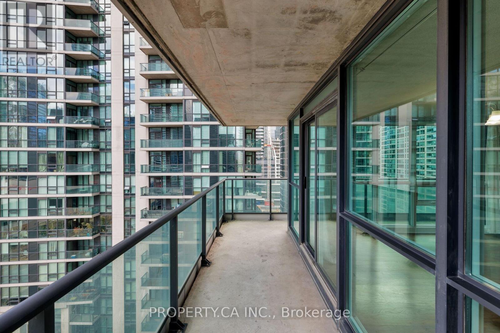 1604 - 33 Bay Street, Toronto, Ontario  M5J 2Z3 - Photo 10 - C12489626