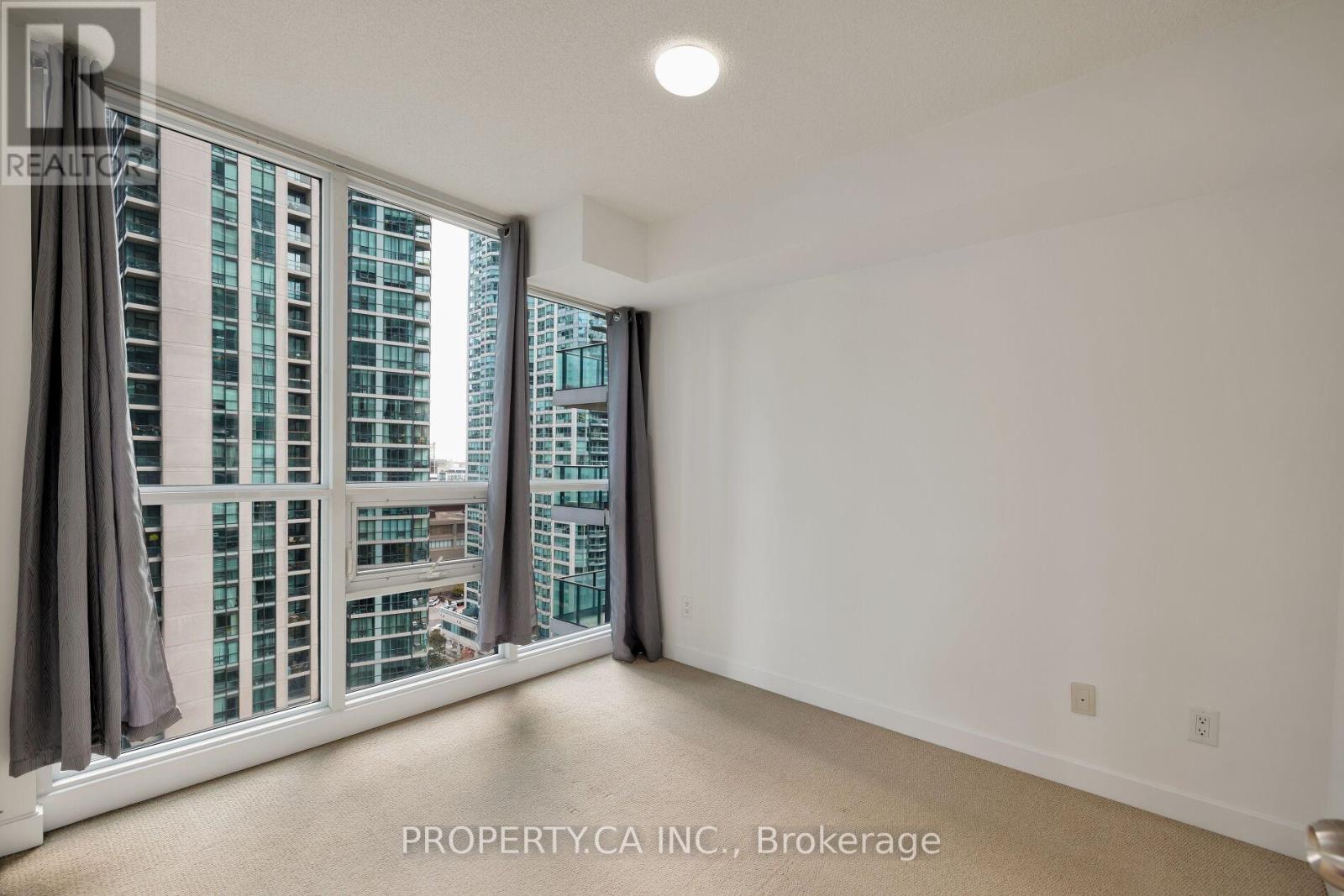 1604 - 33 Bay Street, Toronto, Ontario  M5J 2Z3 - Photo 24 - C12489626