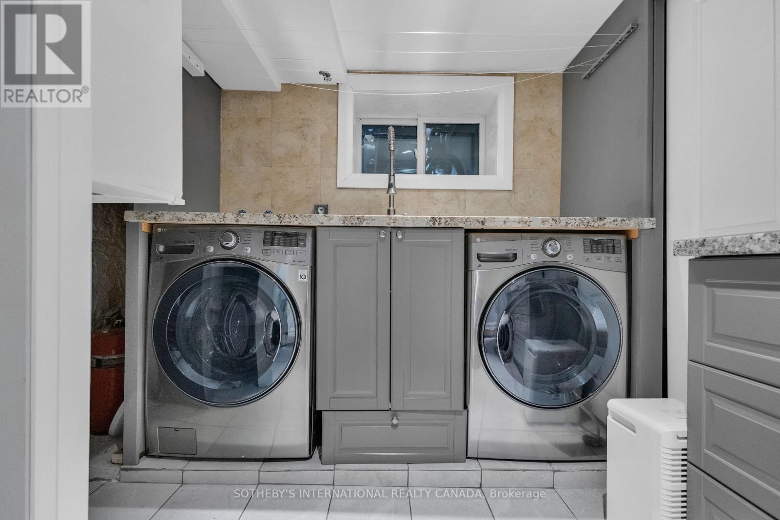 68 Astley Avenue, Toronto, Ontario  M4W 3B4 - Photo 39 - C12489678