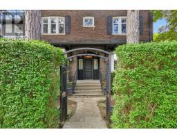 68 ASTLEY AVENUE, Toronto, Ontario