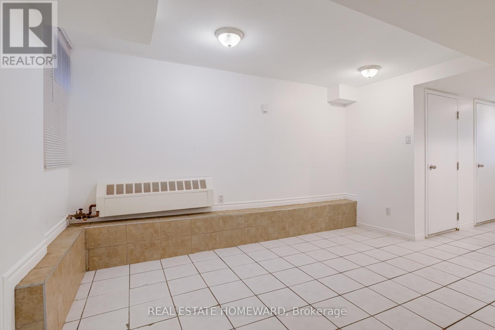 Lower - 208 Ontario Street, Toronto, Ontario  M5A 2V5 - Photo 6 - C12489680