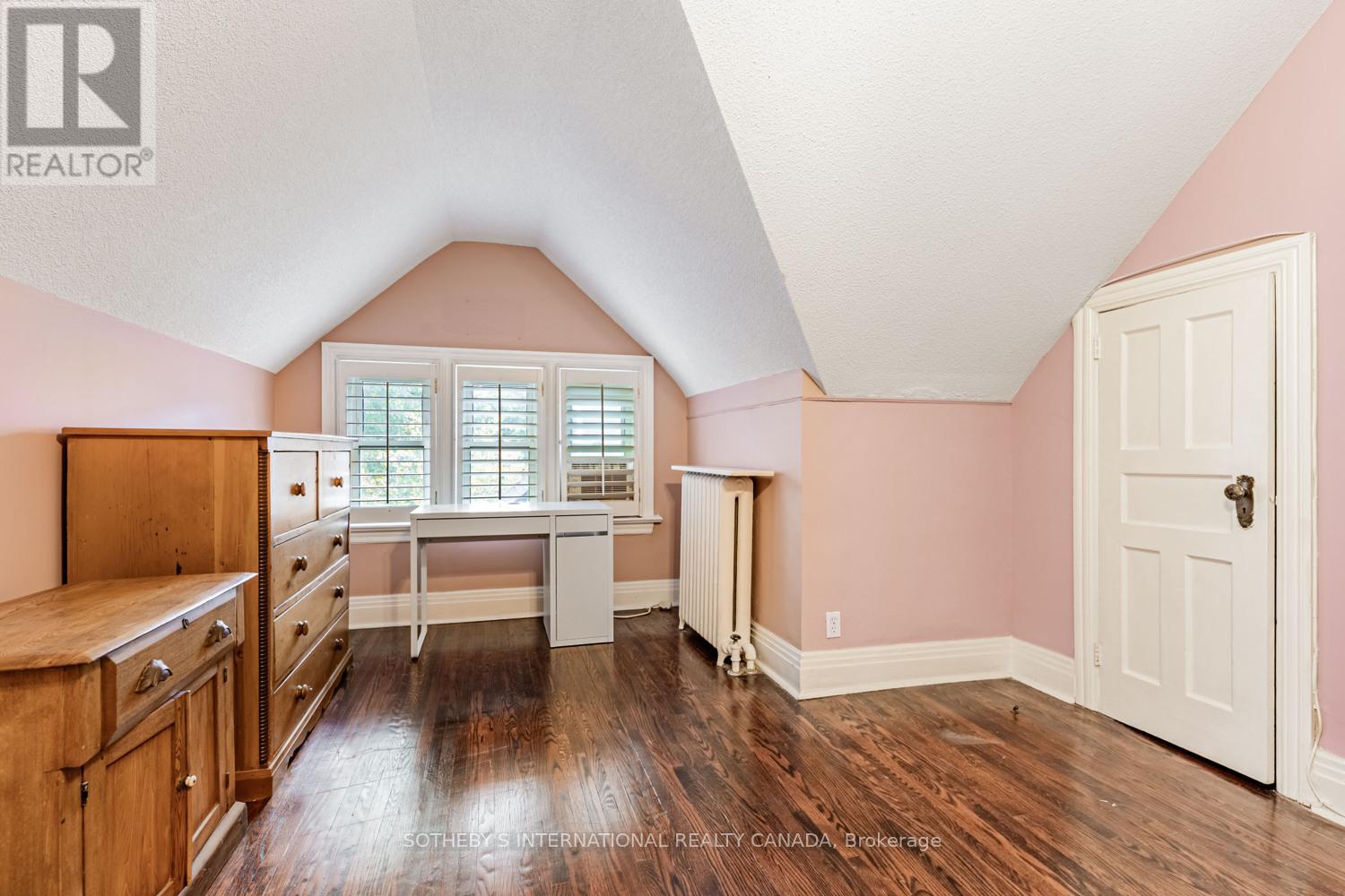 38 Foxbar Road, Toronto, Ontario  M4V 2G6 - Photo 29 - C12489116