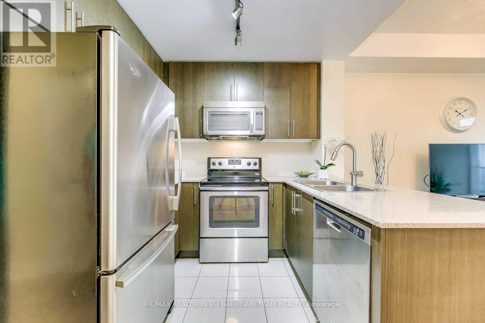 1806 - 3985 Grand Park Drive, Mississauga, Ontario  L5B 0H8 - Photo 9 - W12470426