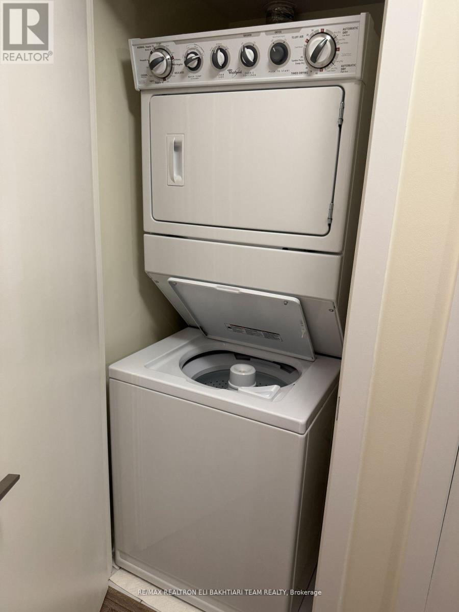 1806 - 3985 Grand Park Drive, Mississauga, Ontario  L5B 0H8 - Photo 16 - W12470426