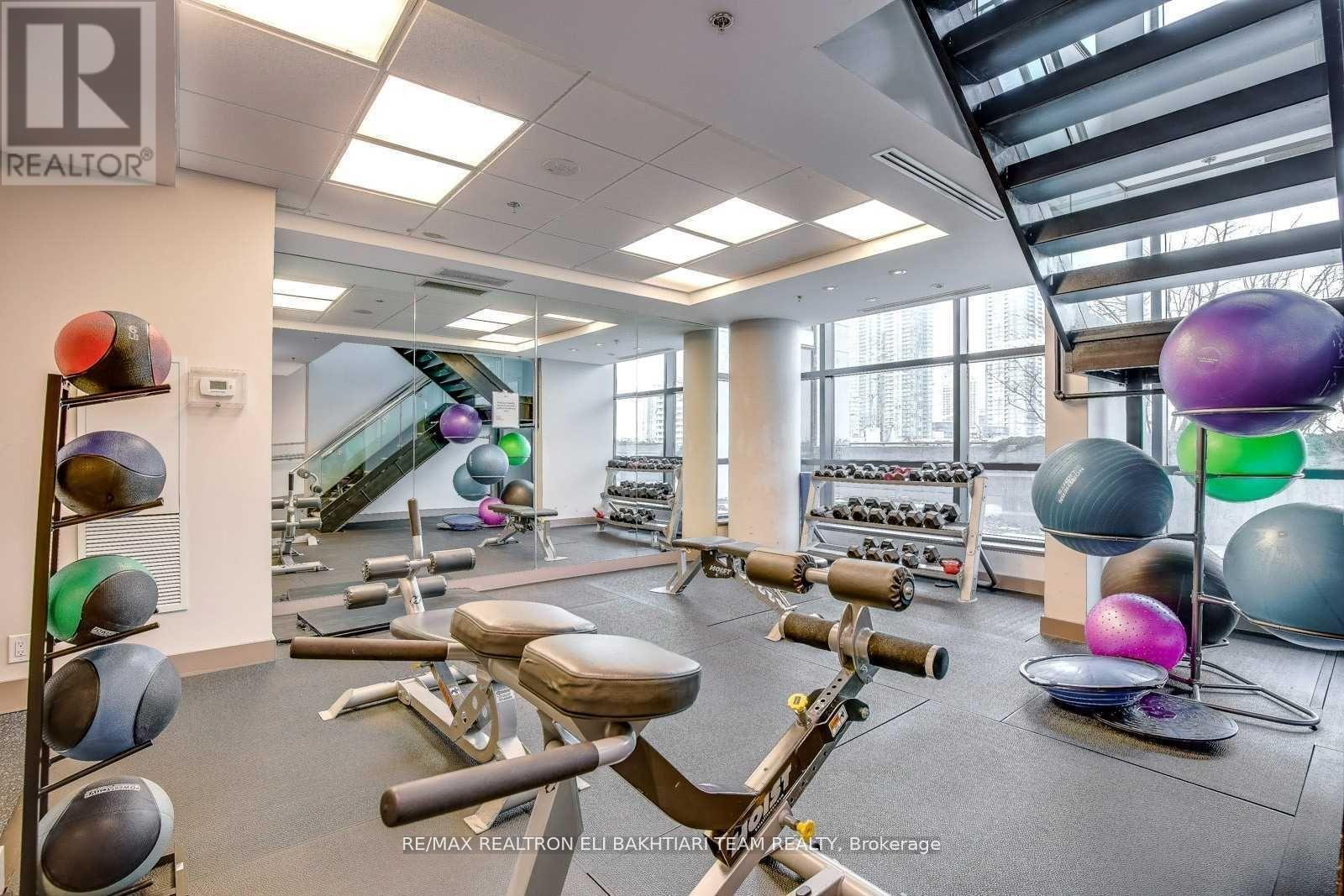 1806 - 3985 Grand Park Drive, Mississauga, Ontario  L5B 0H8 - Photo 19 - W12470426