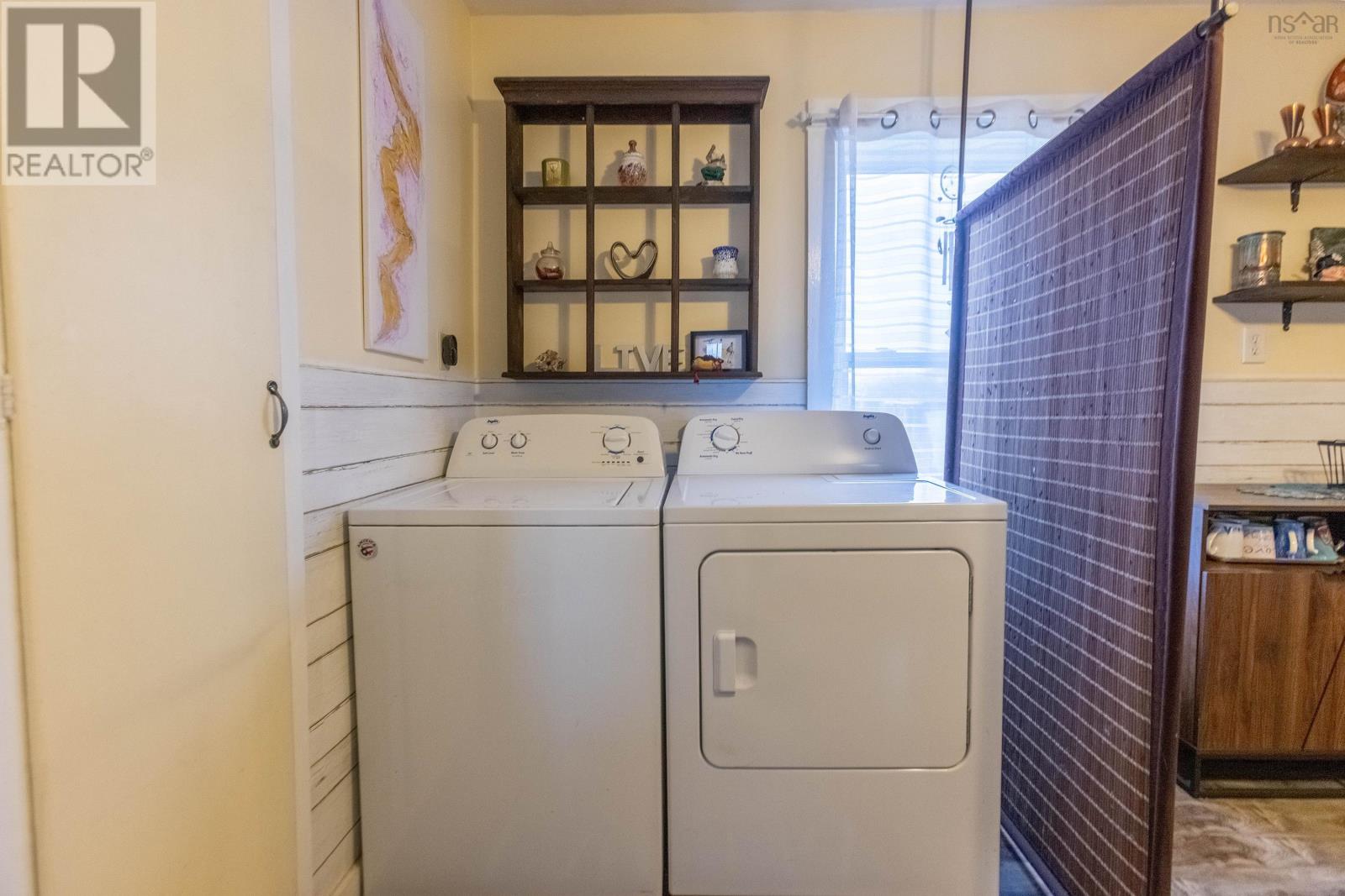 35 Lisgar Street, Springhill, Nova Scotia  B0M 1X0 - Photo 18 - 202526201