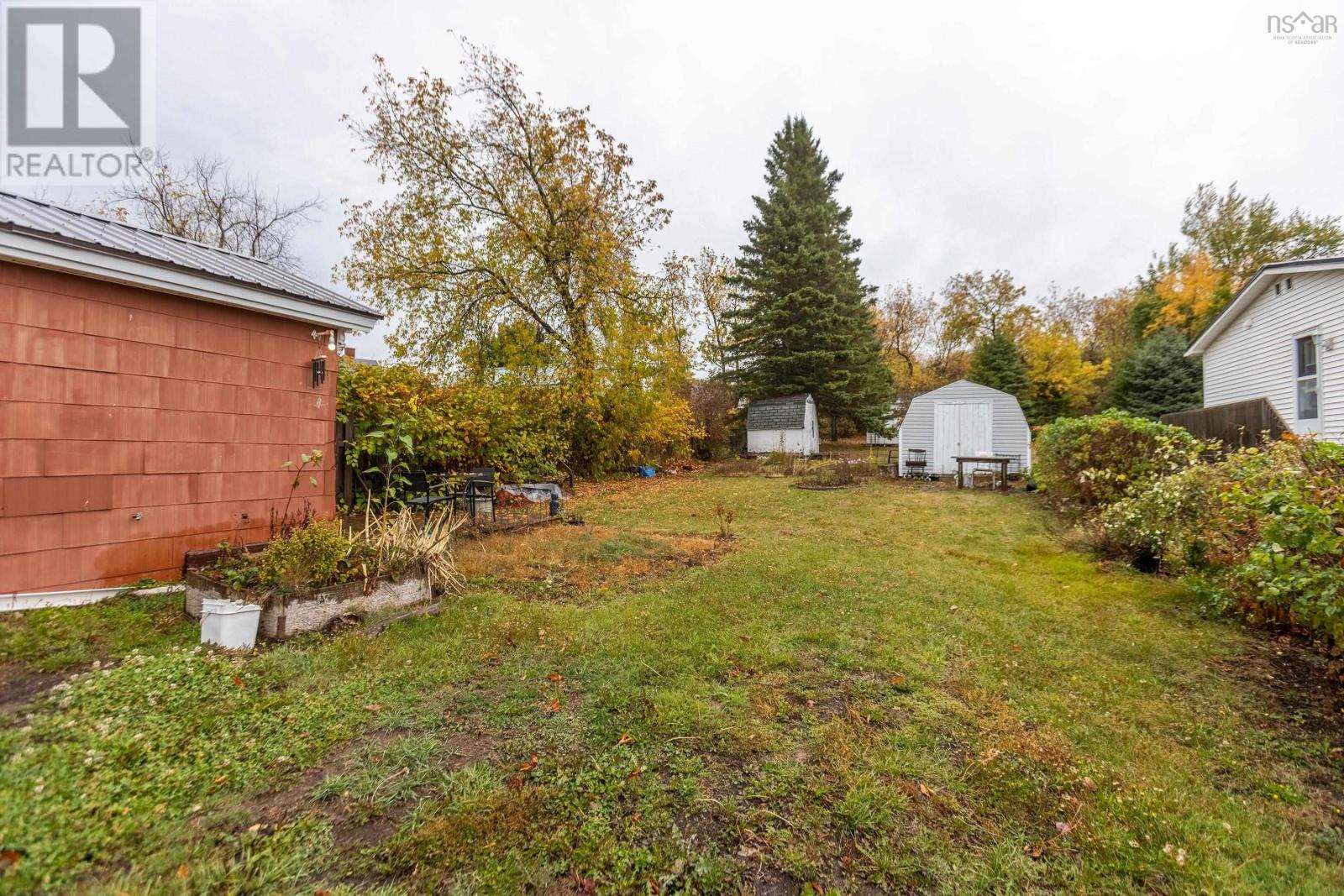 35 Lisgar Street, Springhill, Nova Scotia  B0M 1X0 - Photo 4 - 202526201