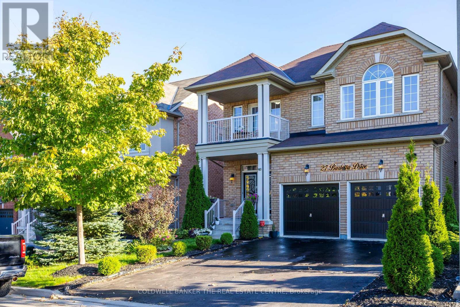 27 Barletta Drive, Vaughan, Ontario  L6A 4H5 - Photo 2 - N12489568