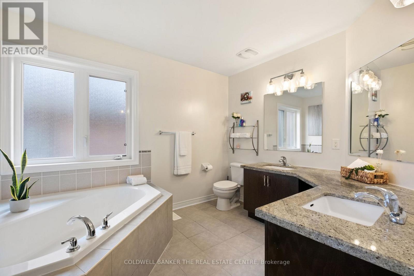 27 Barletta Drive, Vaughan, Ontario  L6A 4H5 - Photo 21 - N12489568