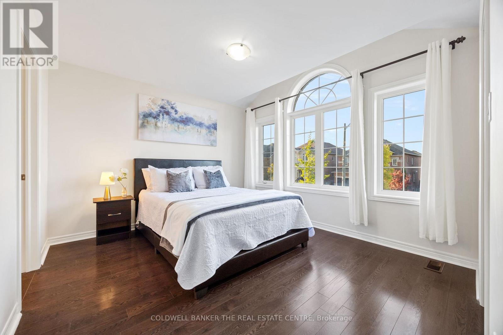 27 Barletta Drive, Vaughan, Ontario  L6A 4H5 - Photo 23 - N12489568