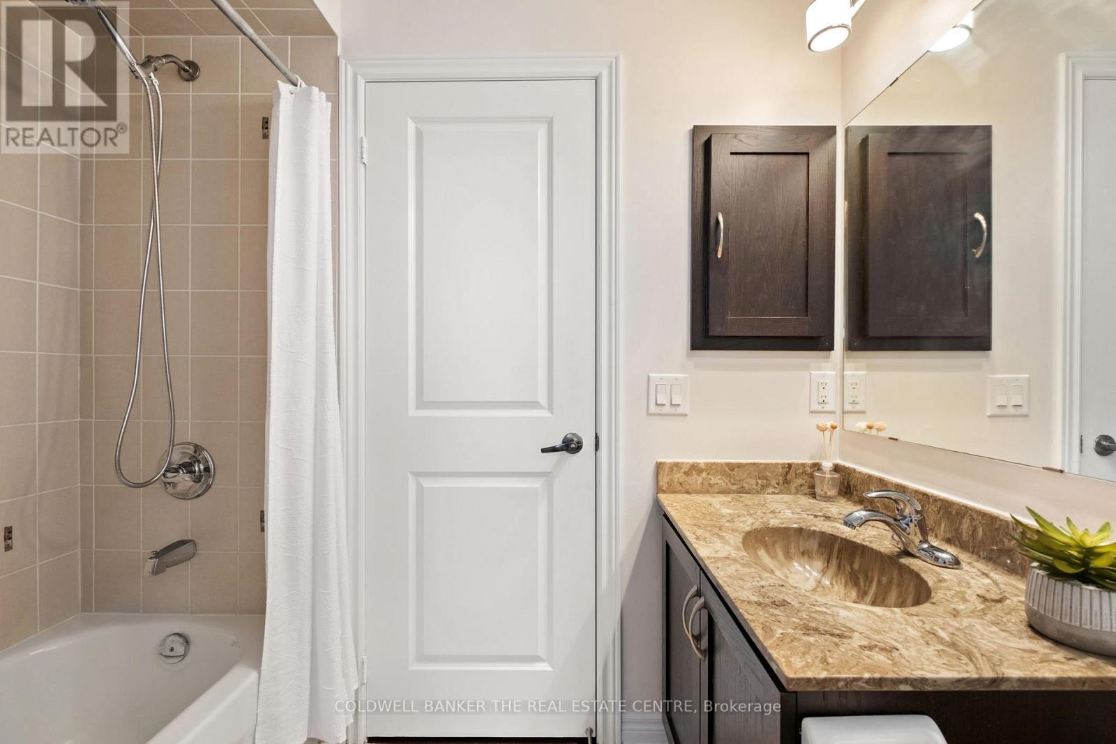 27 Barletta Drive, Vaughan, Ontario  L6A 4H5 - Photo 25 - N12489568