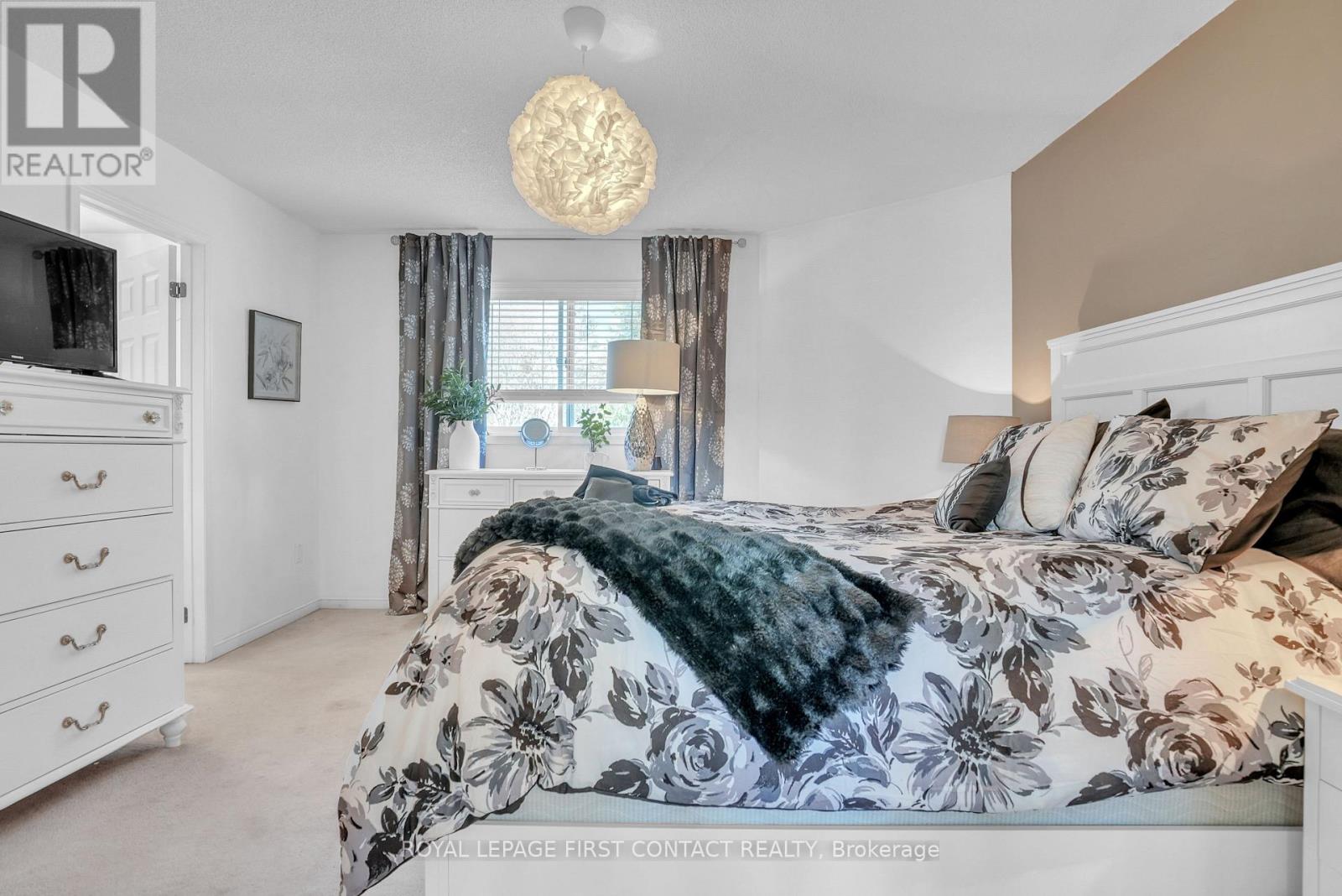 1328 Vincent Crescent, Innisfil, Ontario  L9S 1Z8 - Photo 20 - N12489654