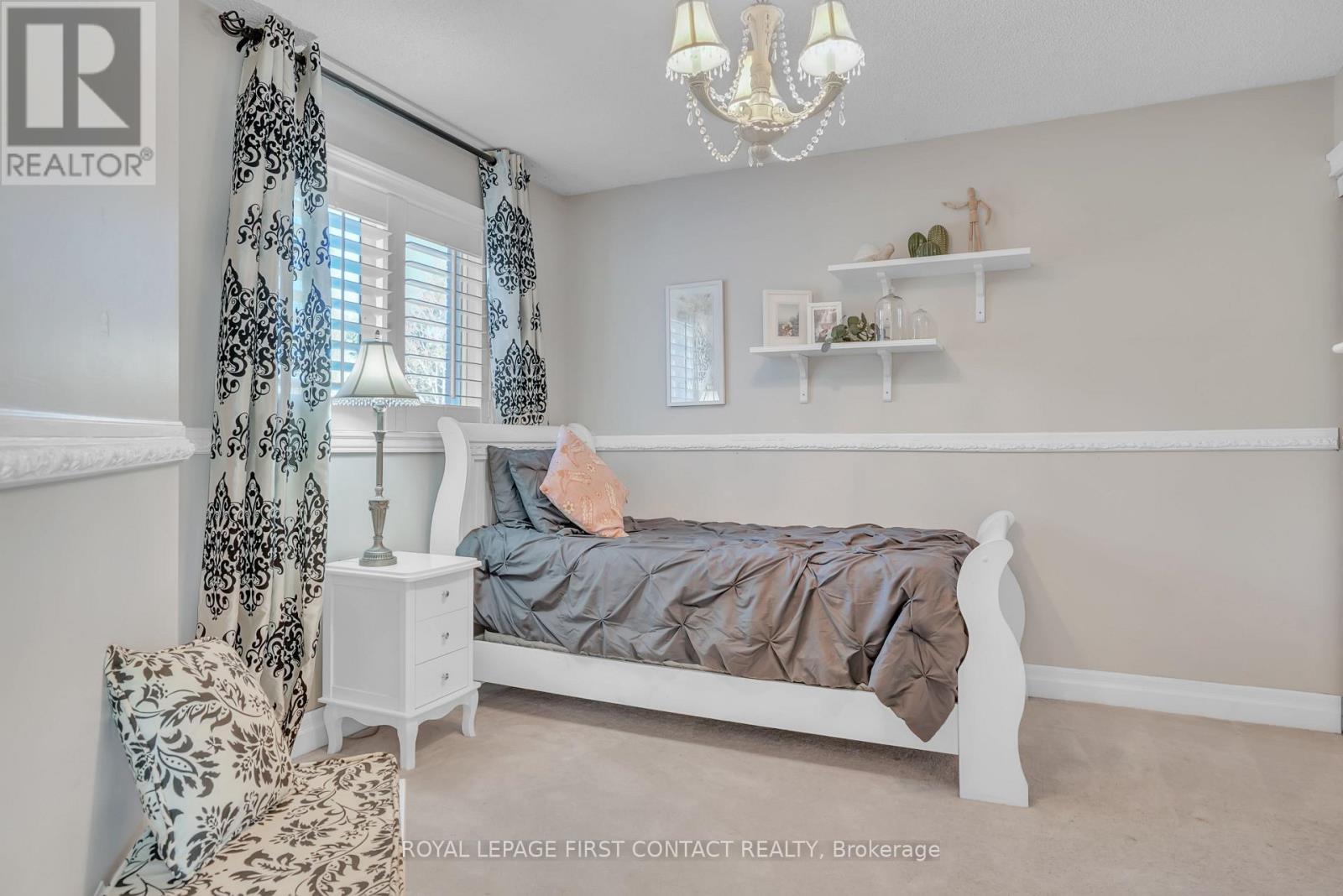 1328 Vincent Crescent, Innisfil, Ontario  L9S 1Z8 - Photo 22 - N12489654