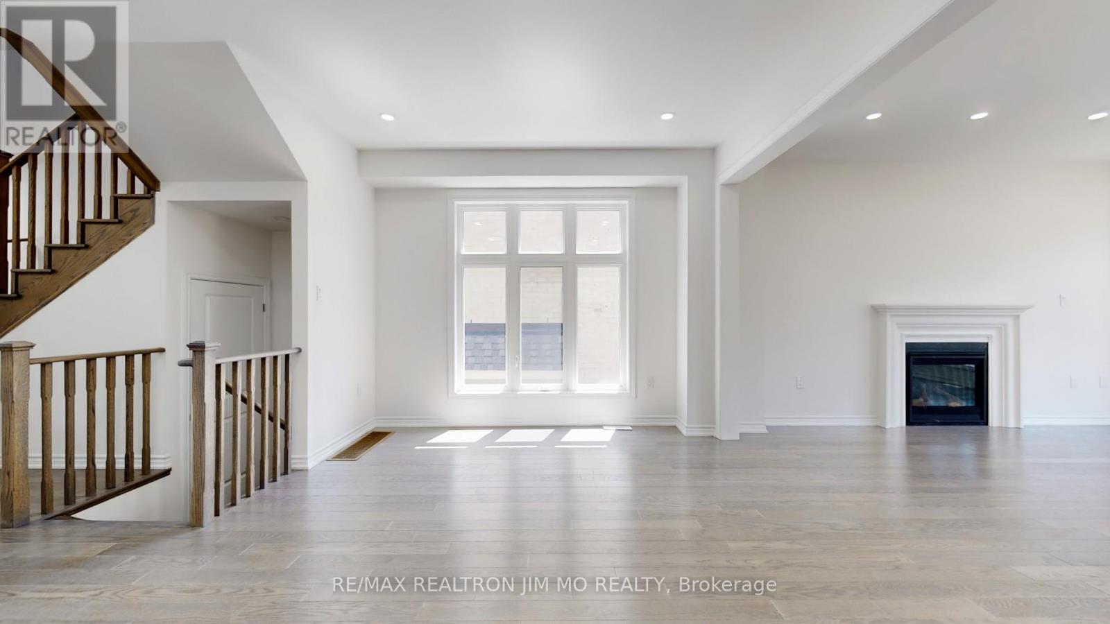 3 Big Canoe Drive, Georgina, Ontario  L0E 1R0 - Photo 13 - N12489676