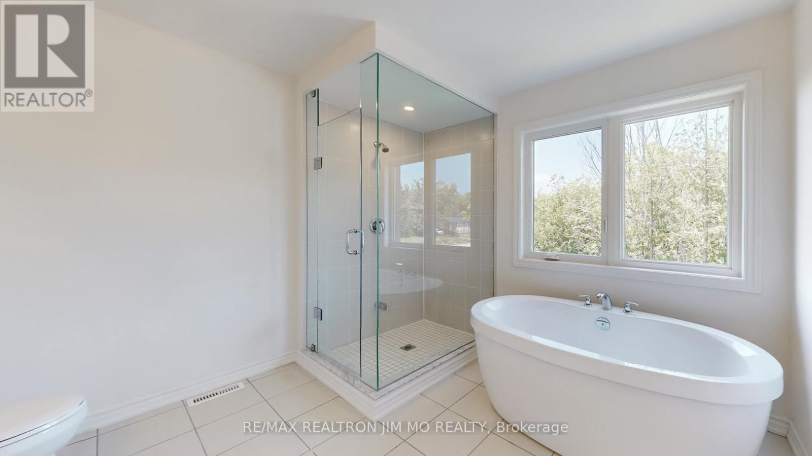 3 Big Canoe Drive, Georgina, Ontario  L0E 1R0 - Photo 26 - N12489676