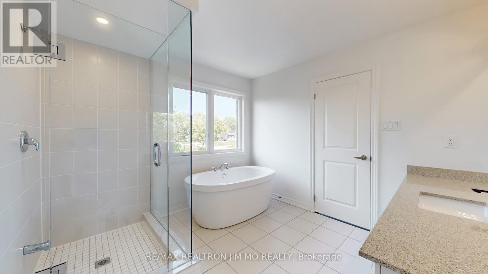 3 Big Canoe Drive, Georgina, Ontario  L0E 1R0 - Photo 27 - N12489676