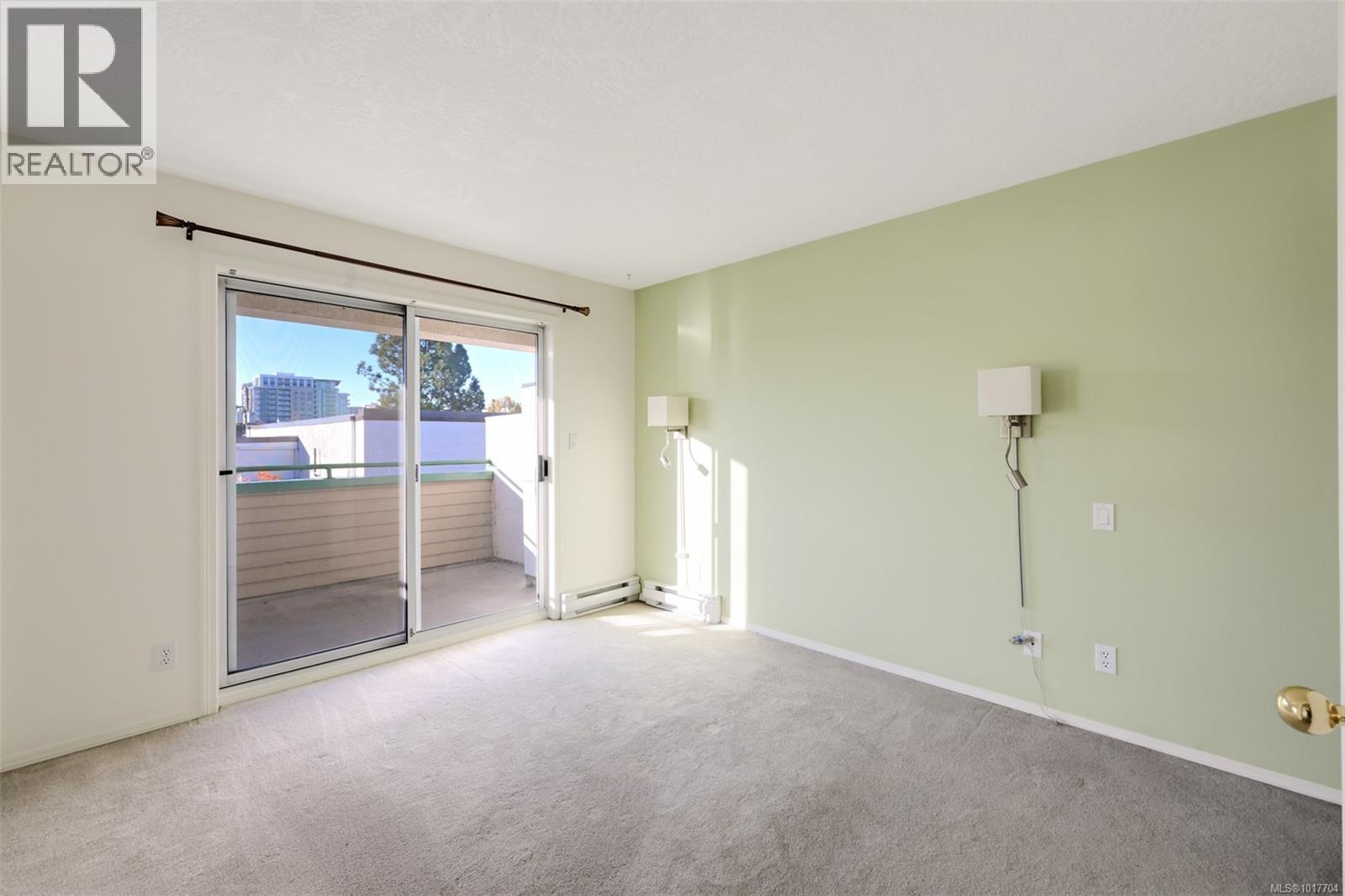 302 1007 Caledonia Ave, Victoria, British Columbia  V8T 1E7 - Photo 24 - 1017704