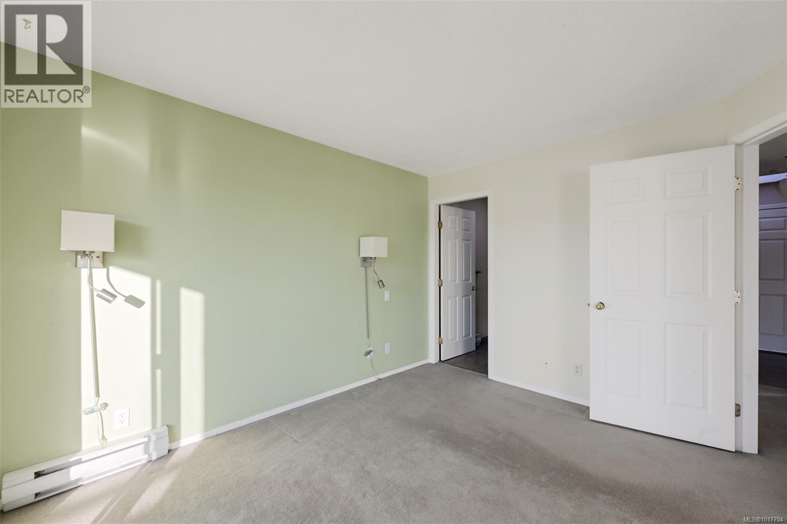 302 1007 Caledonia Ave, Victoria, British Columbia  V8T 1E7 - Photo 26 - 1017704