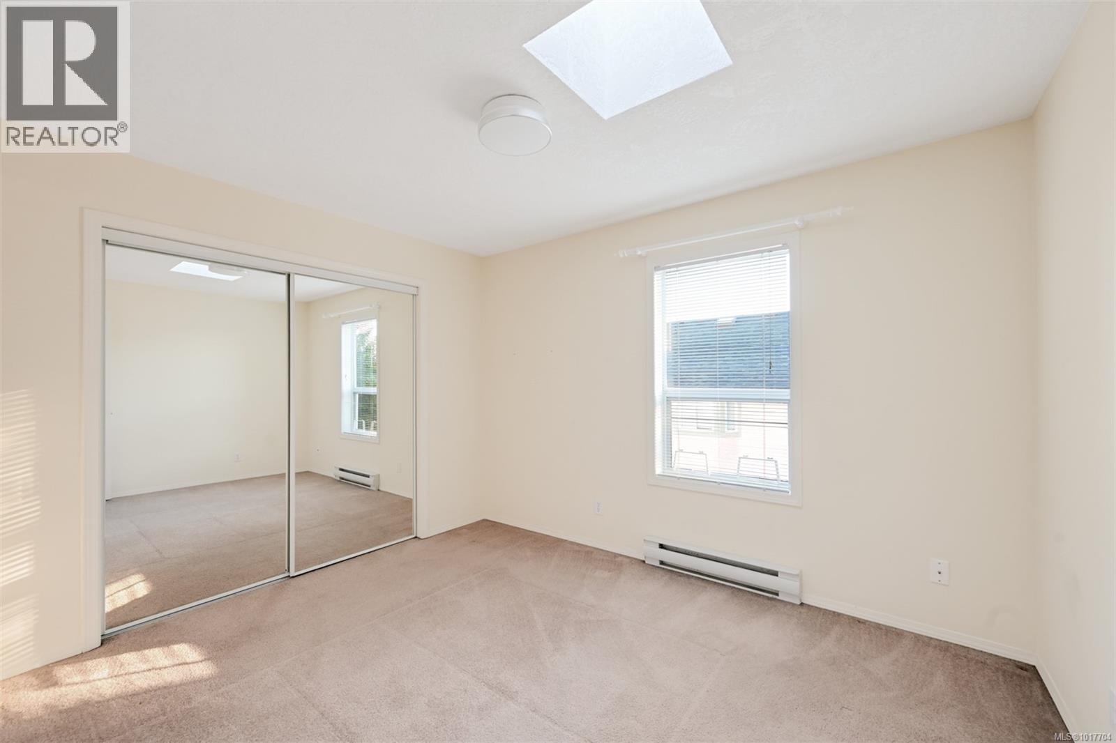 302 1007 Caledonia Ave, Victoria, British Columbia  V8T 1E7 - Photo 28 - 1017704