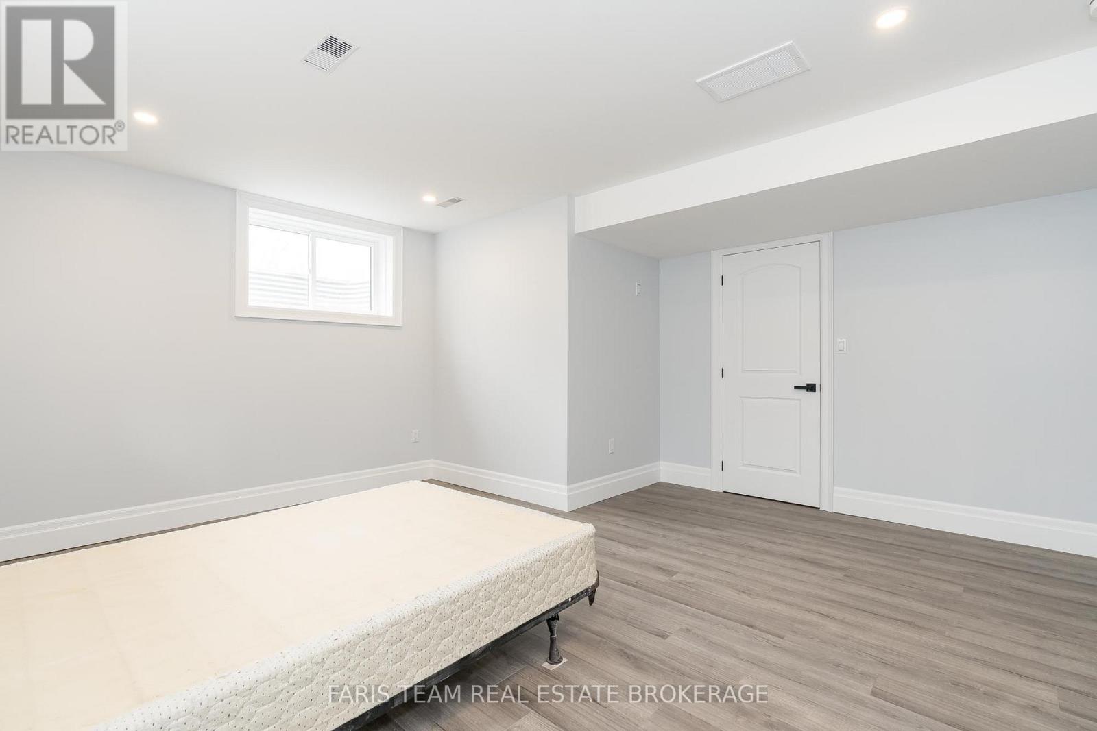 1532 Champlain Road, Tiny, Ontario  L9M 0C1 - Photo 34 - S12489572