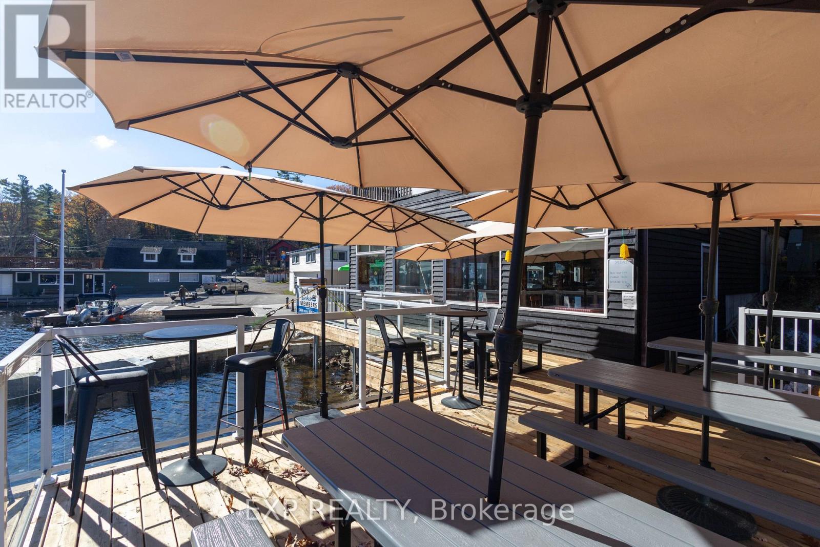 1726 Earl Haid Avenue, Severn (Coldwater), Ontario  L0K 1E0 - Photo 11 - S12489646