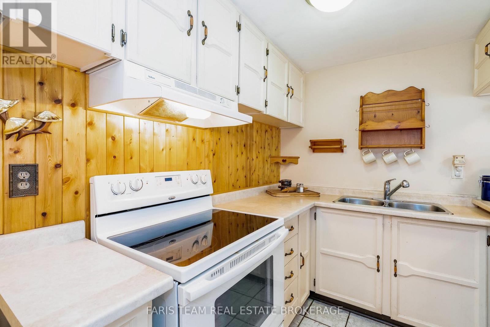 13 Cayuga Court, Oro-Medonte (Sugarbush), Ontario  L0K 1E0 - Photo 8 - S12489658