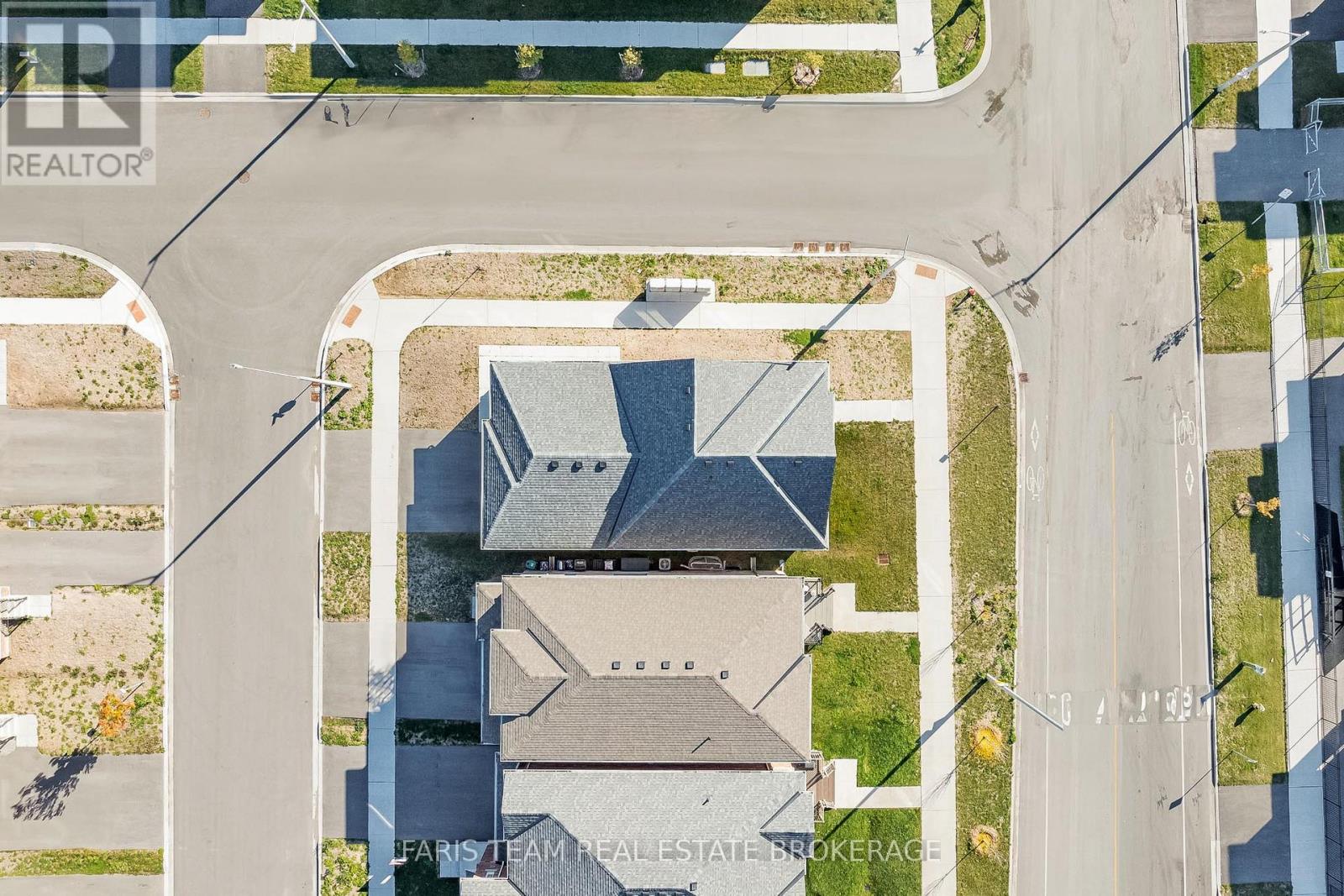 1 Harvest Crescent, Barrie, Ontario  L9J 0T3 - Photo 33 - S12489698