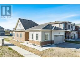 1 HARVEST CRESCENT, Barrie, Ontario