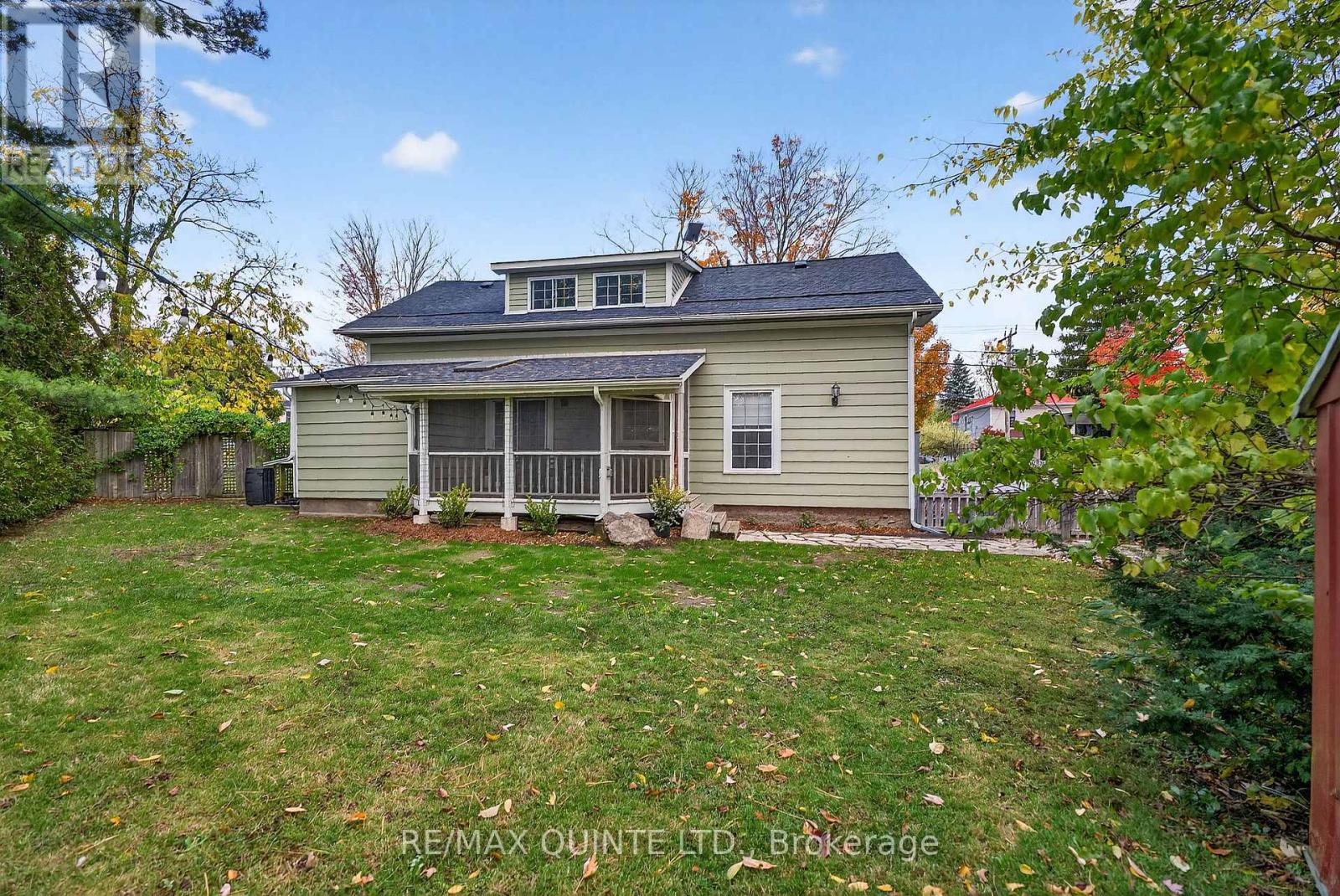 15 Talbot Street, Prince Edward County, Ontario  K0K 2T0 - Photo 42 - X12487356