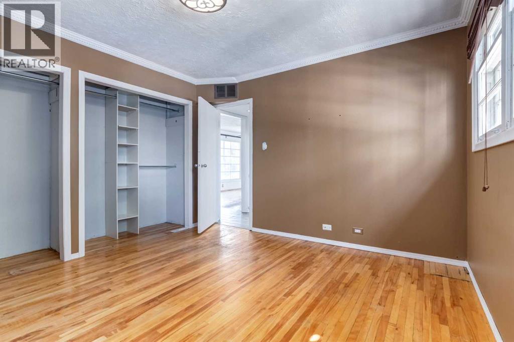 6707 Bow Crescent Nw, Calgary, Alberta  T3B 2C8 - Photo 16 - A2240710