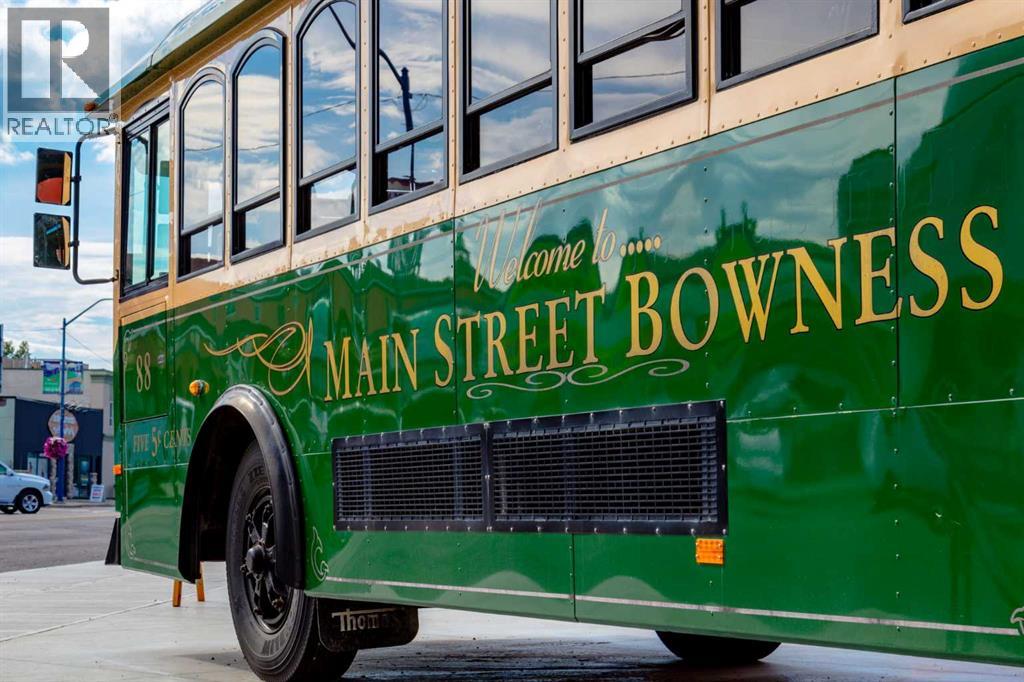 6707 Bow Crescent Nw, Calgary, Alberta  T3B 2C8 - Photo 50 - A2240710