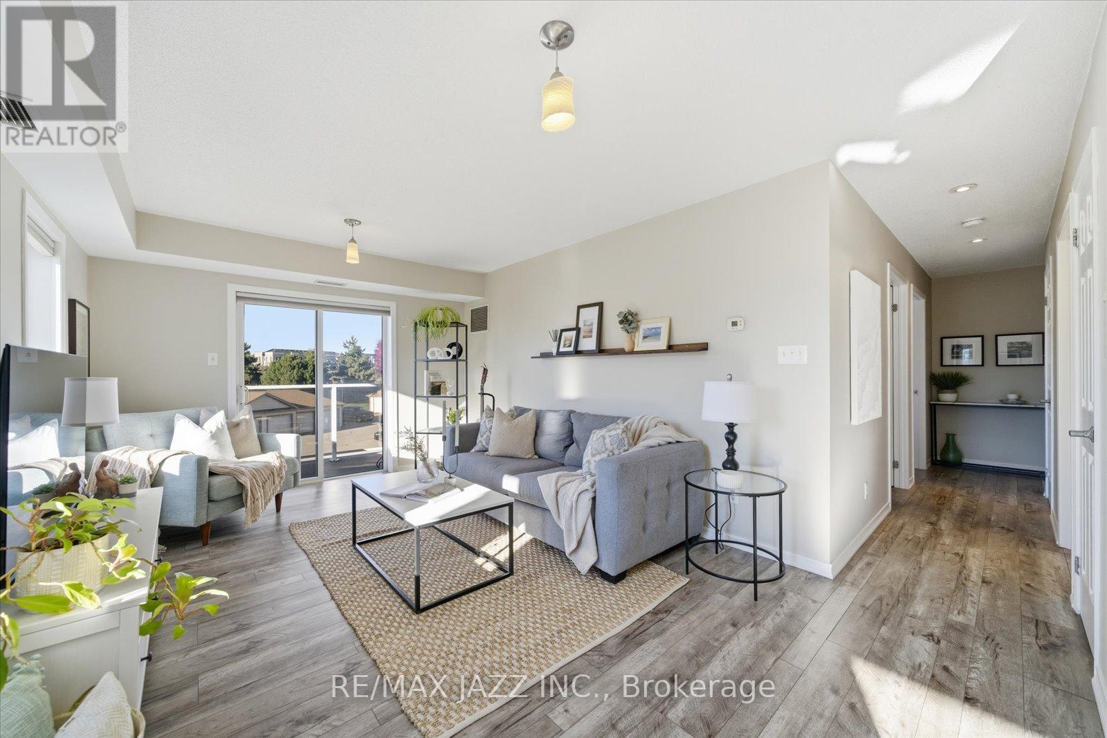 310 - 132 Aspen Springs Drive, Clarington (Bowmanville), Ontario  L1C 0H1 - Photo 8 - E12489718