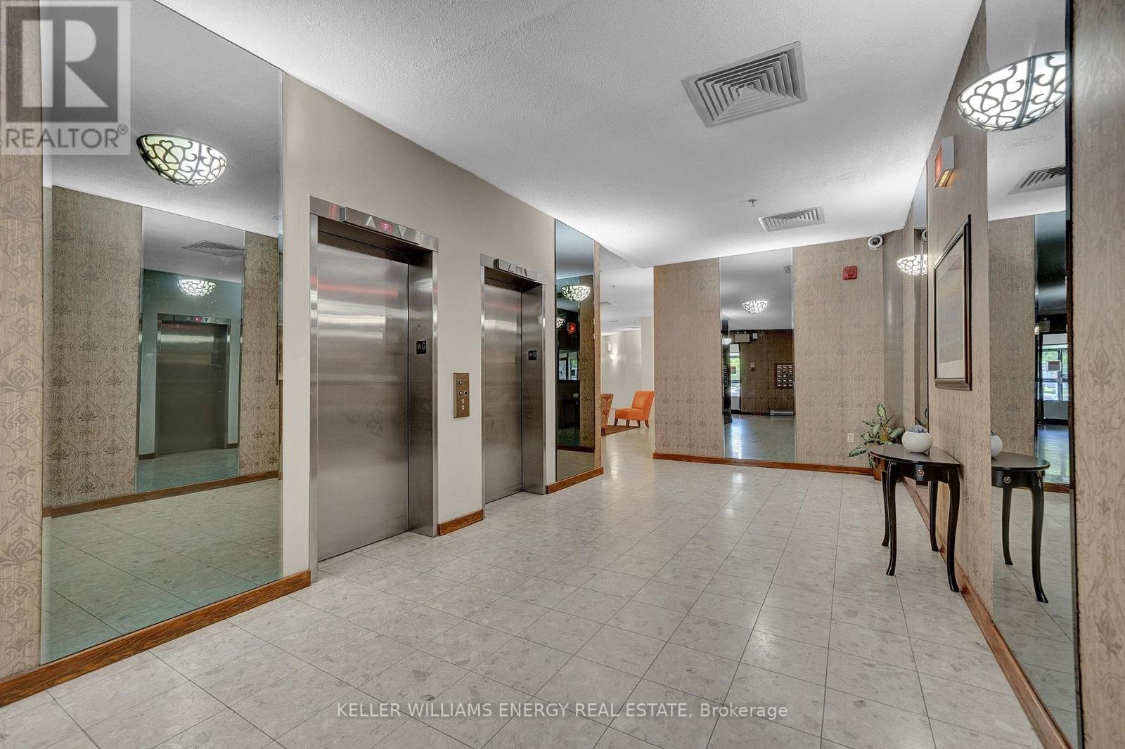 302 - 80 Athol Street E, Oshawa (Central), Ontario  L1H 8B7 - Photo 28 - E12489892