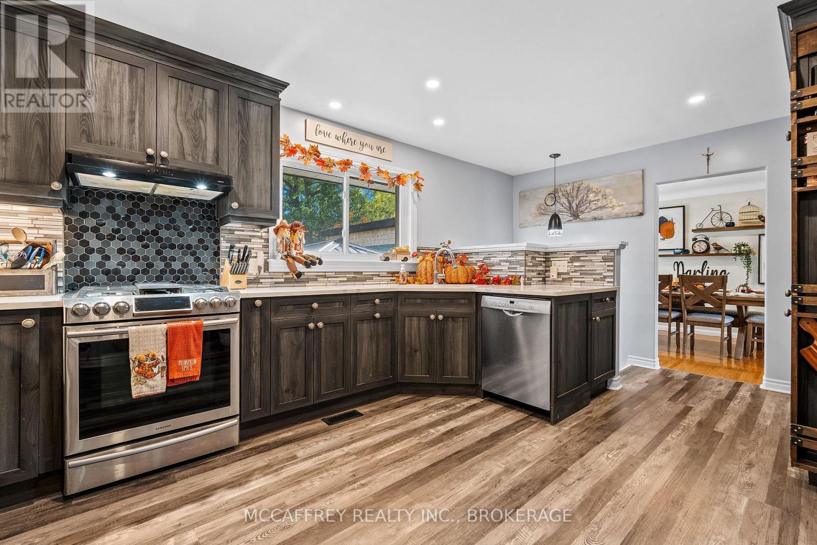 59 Loyalist Avenue, Loyalist (Amherstview), Ontario  K7N 1K7 - Photo 13 - X12489726