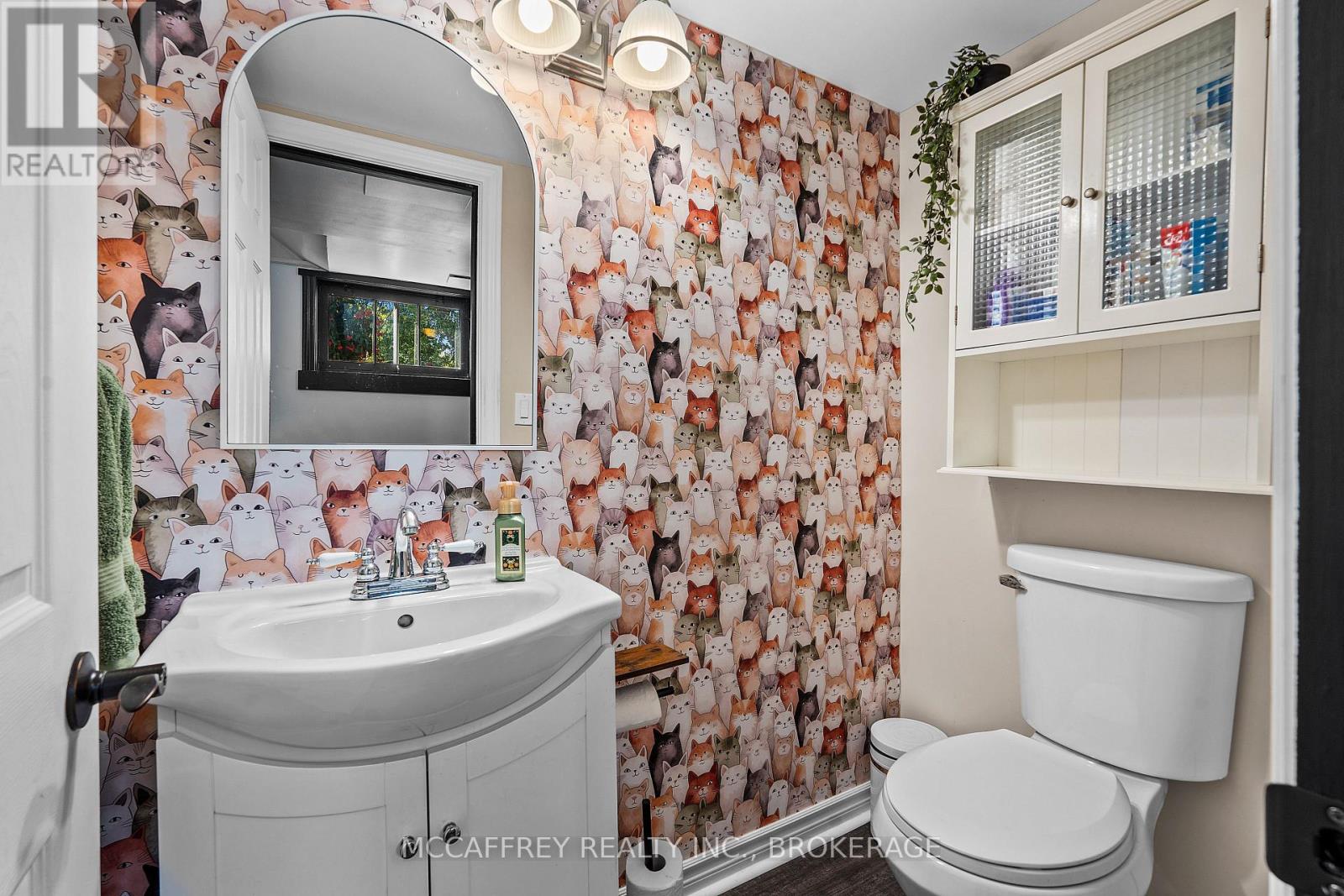 59 Loyalist Avenue, Loyalist (Amherstview), Ontario  K7N 1K7 - Photo 32 - X12489726