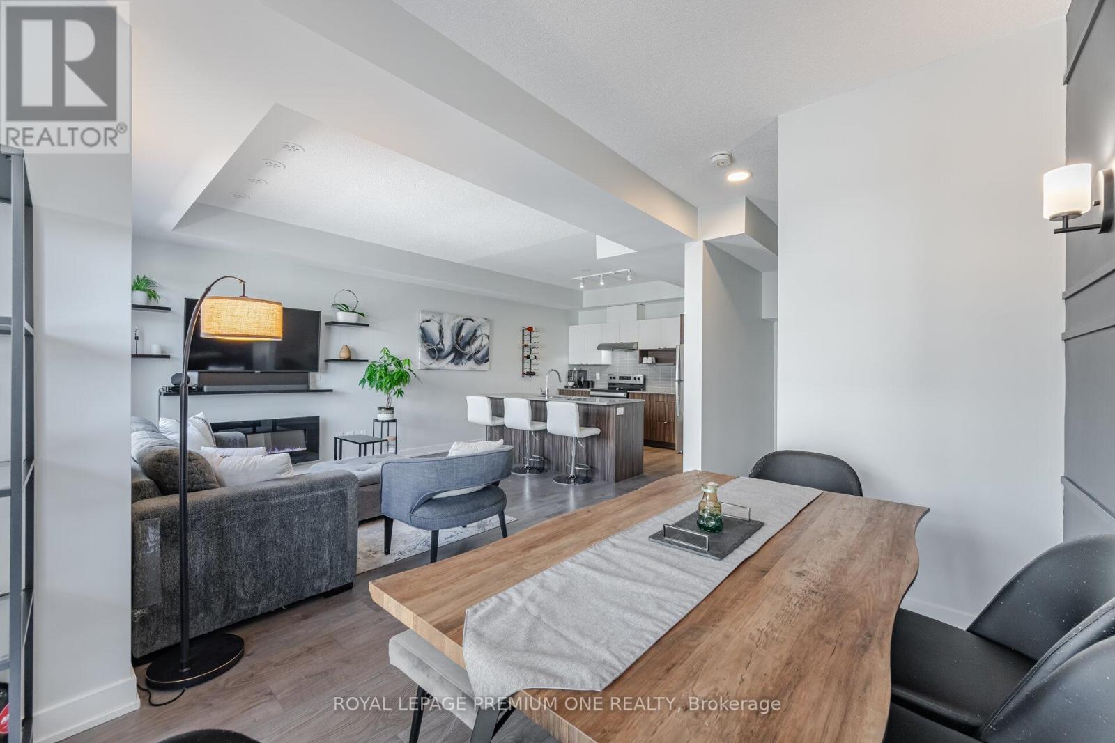 31 - 1121 Cooke Boulevard, Burlington, Ontario  L7T 0C3 - Photo 13 - W12337217