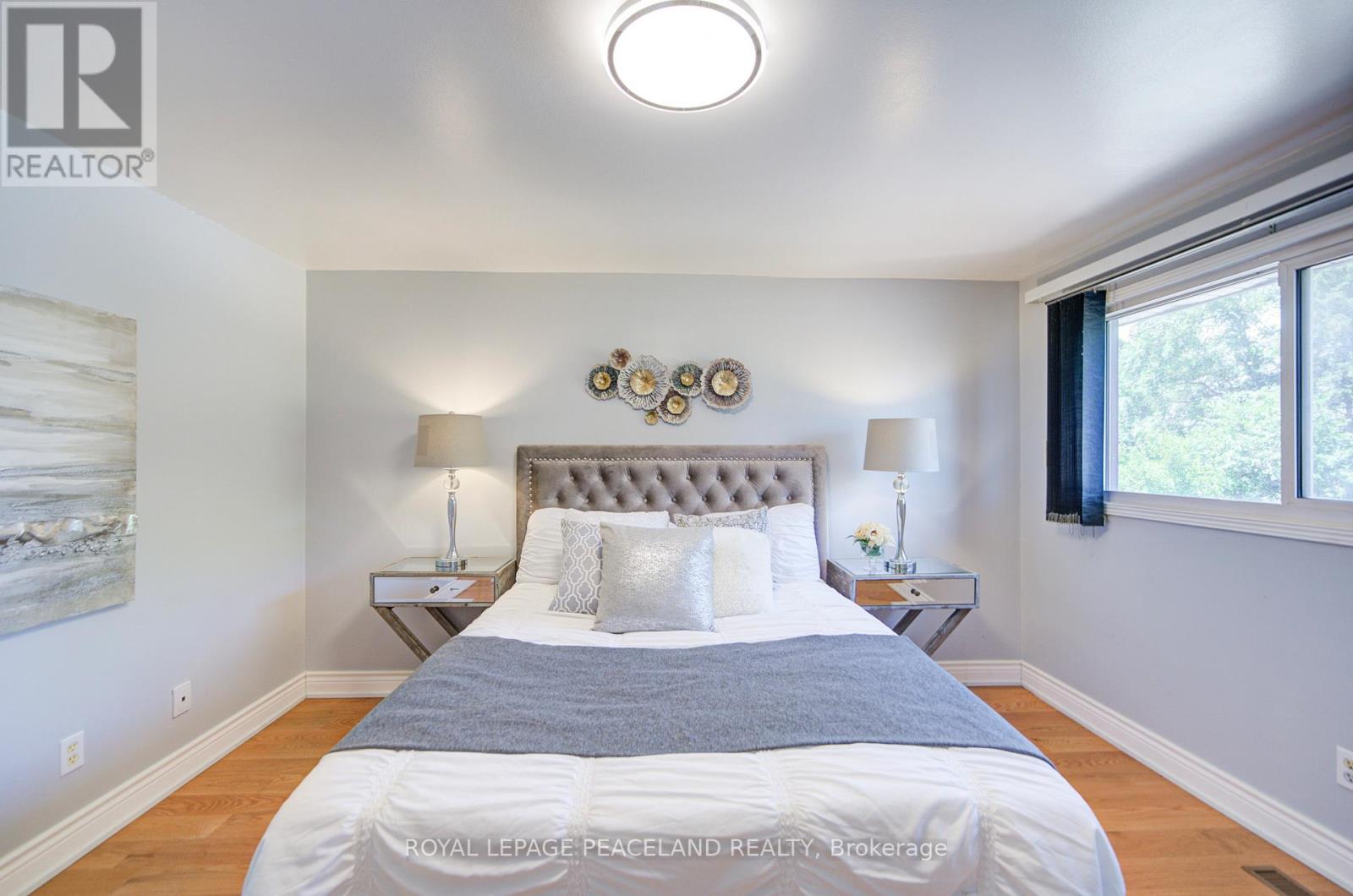 718 Eaglemount Crescent, Mississauga, Ontario  L5C 1N9 - Photo 32 - W12489576