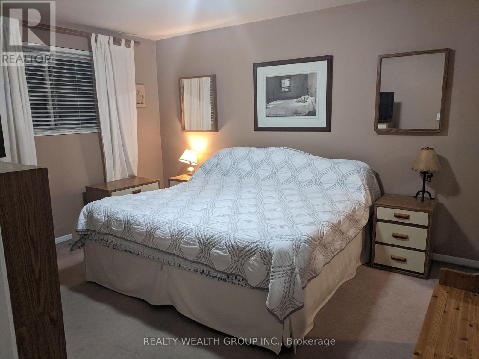 30 Ivybridge Drive, Brampton, Ontario  L6V 2X2 - Photo 13 - W12489582