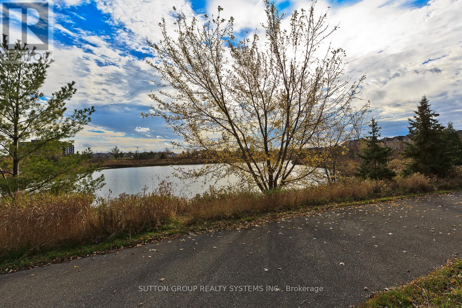355 Hobbs Crescent, Milton, Ontario  L9T 0J3 - Photo 17 - W12489604