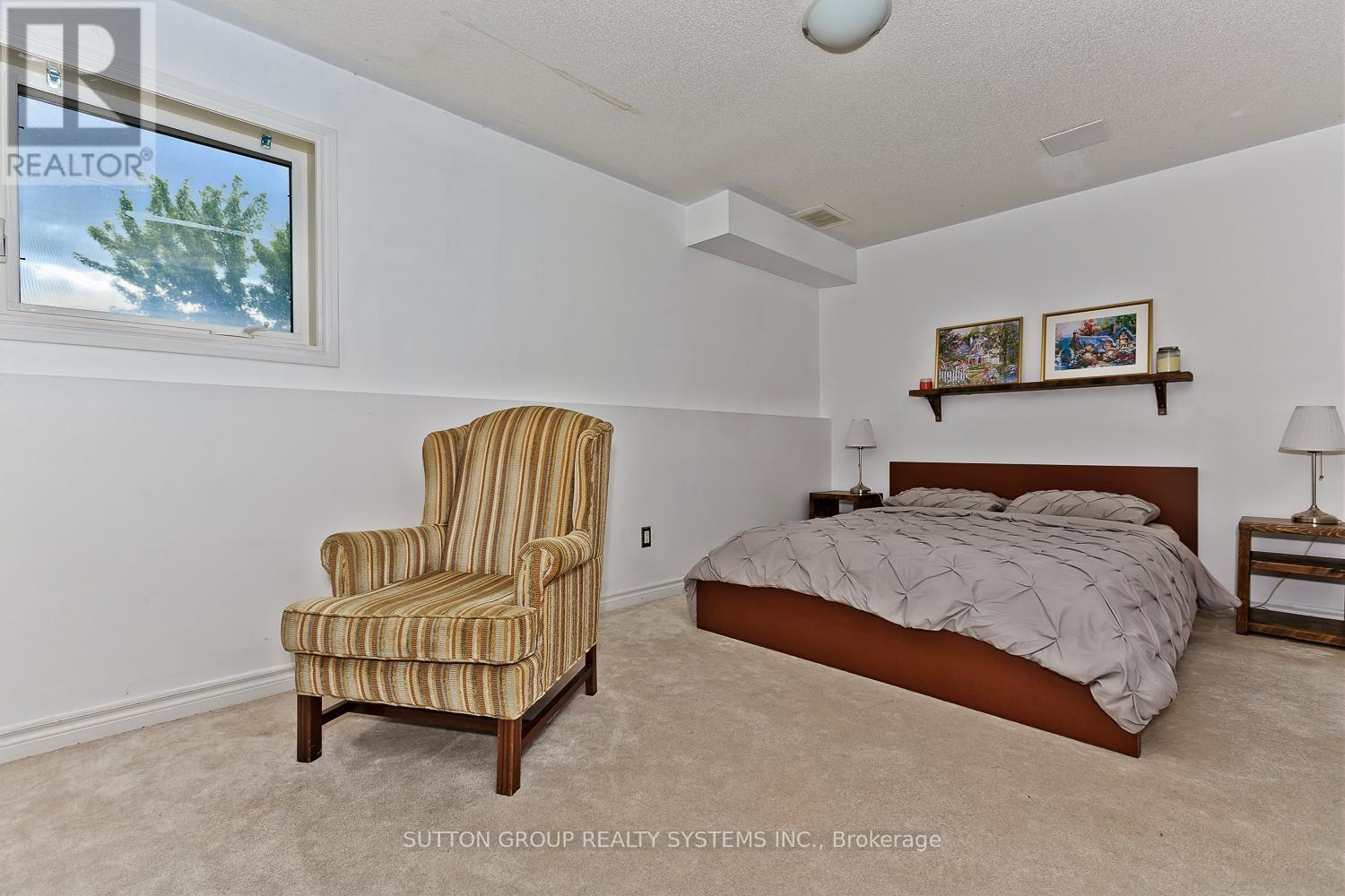 355 Hobbs Crescent, Milton, Ontario  L9T 0J3 - Photo 31 - W12489604