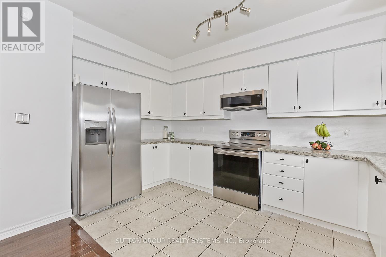 355 Hobbs Crescent, Milton, Ontario  L9T 0J3 - Photo 38 - W12489604