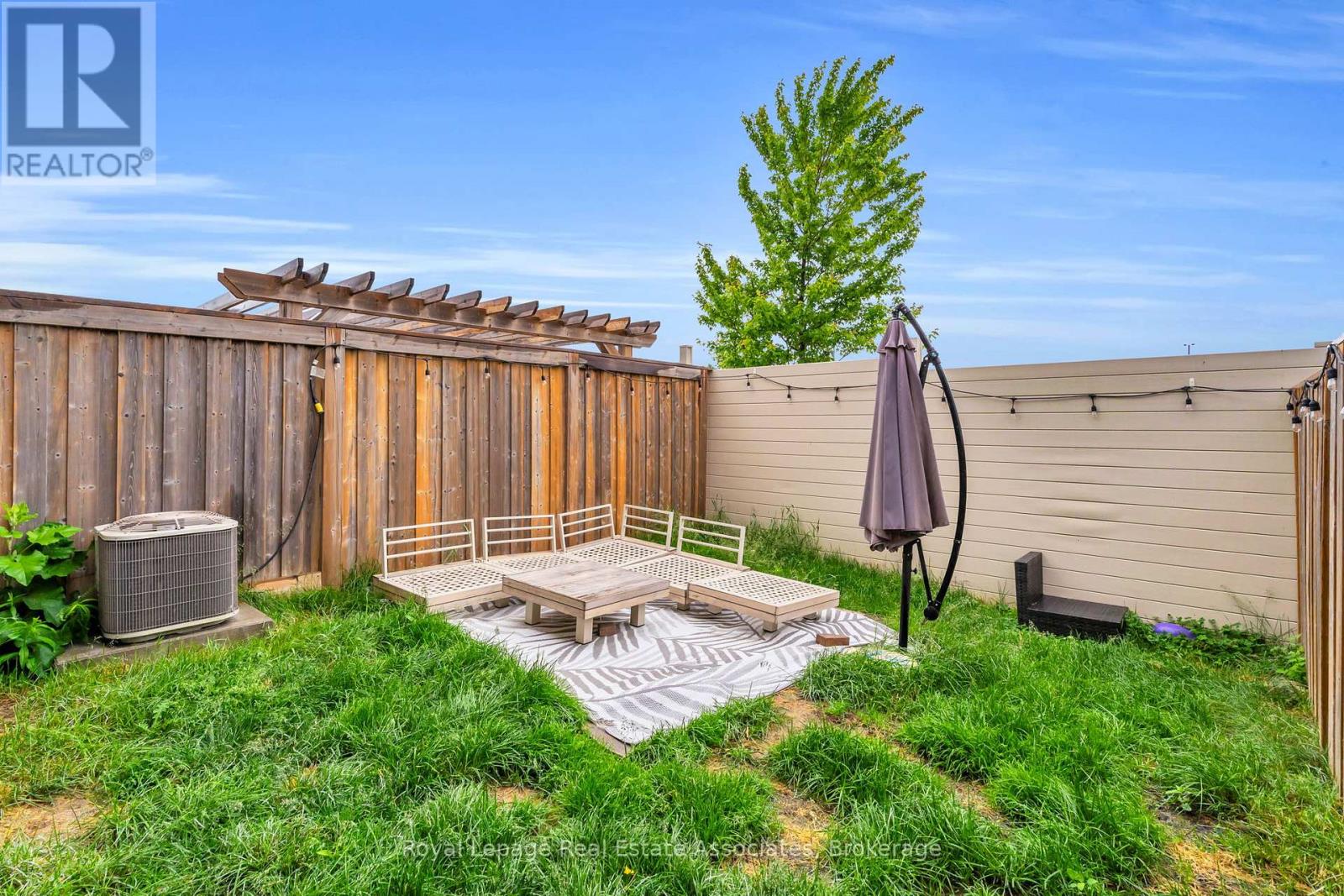 114 Winterton Court, Orangeville, Ontario  L9W 5H8 - Photo 32 - W12489660