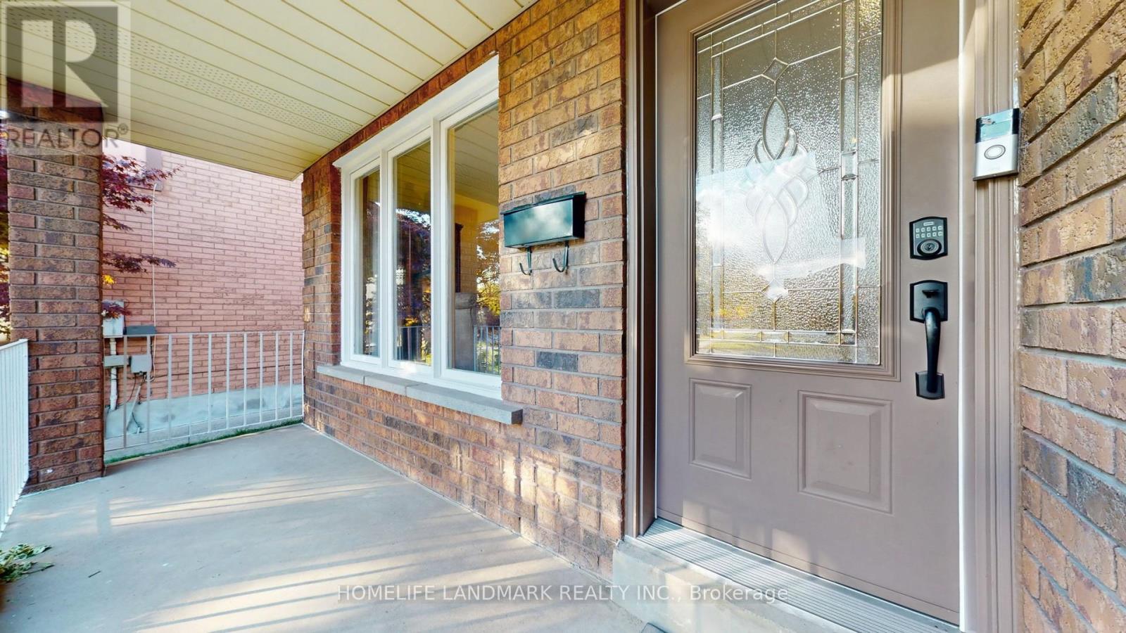 4497 Longmoor Road, Mississauga, Ontario  L5M 4H6 - Photo 2 - W12489670