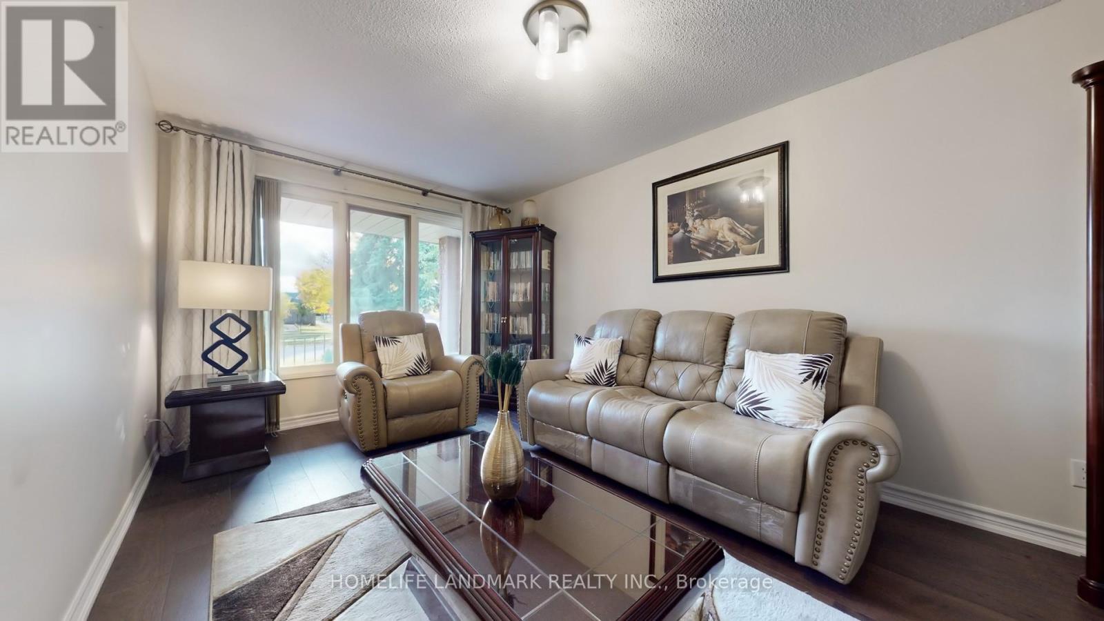 4497 Longmoor Road, Mississauga, Ontario  L5M 4H6 - Photo 3 - W12489670