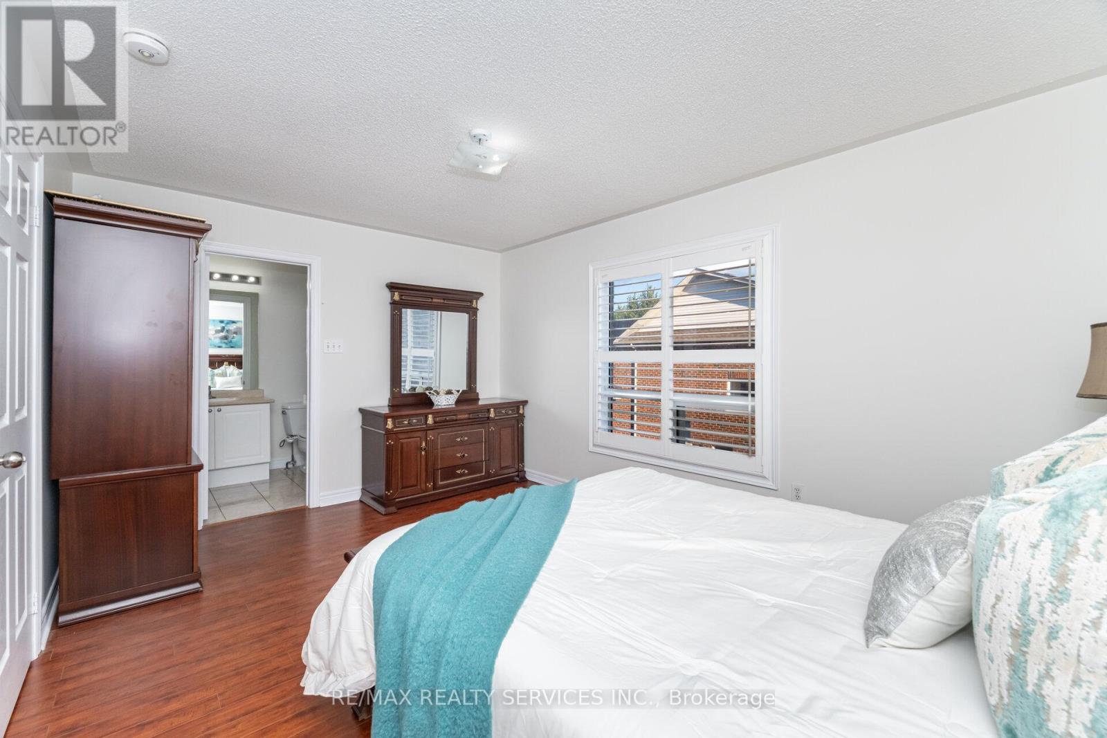 7 Blue Diamond Drive, Brampton, Ontario  L6S 6J1 - Photo 24 - W12489712