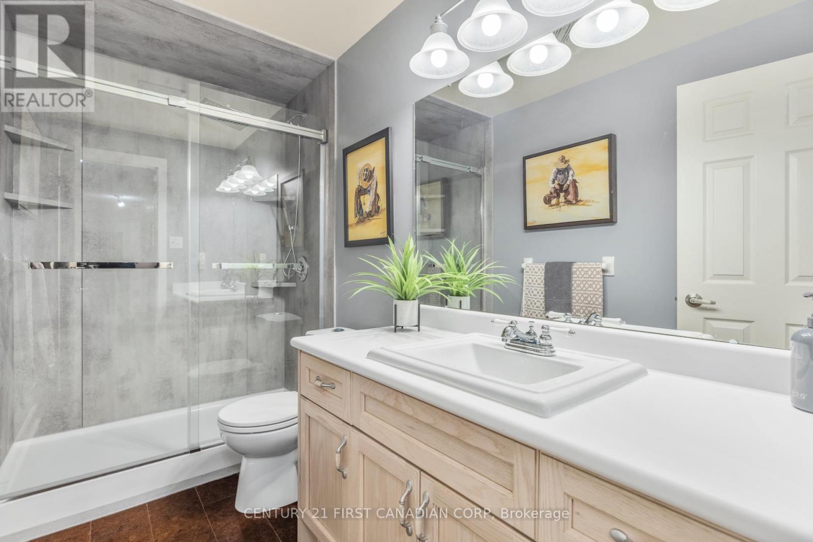 1 - 205 North Centre Road, London North (North B), Ontario  N5X 4E2 - Photo 25 - X12489768