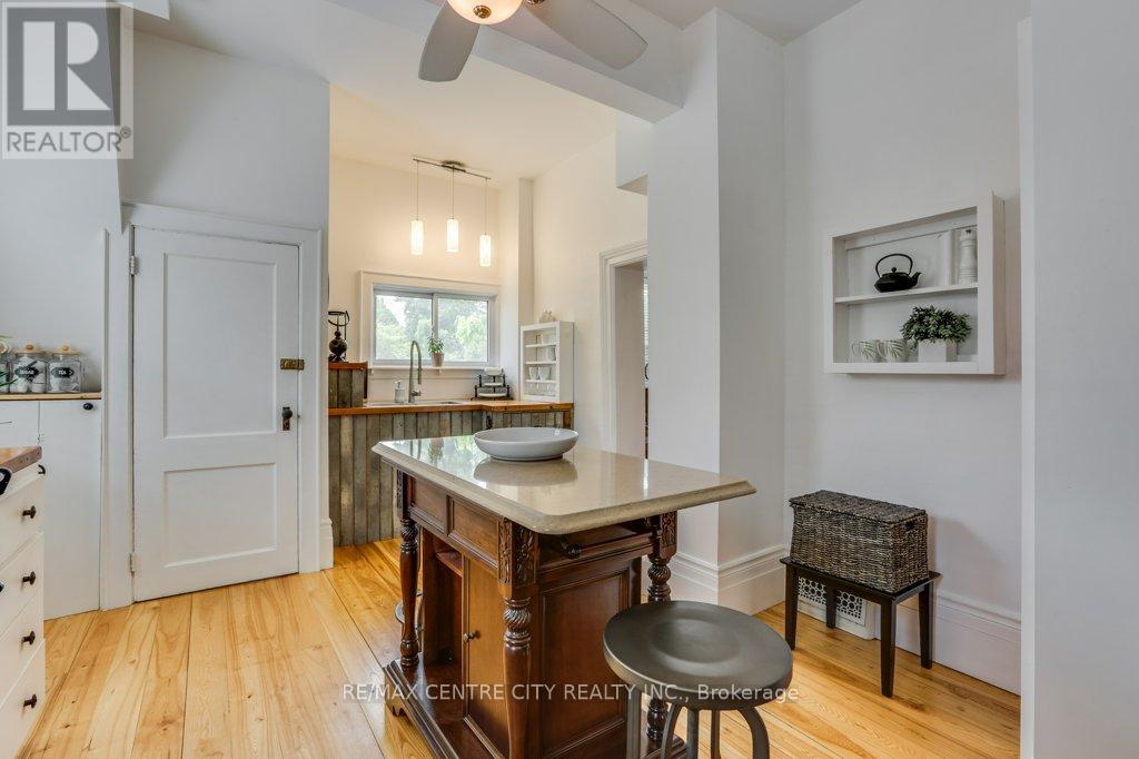 65 Bruce Street, London South (South F), Ontario  N6C 1G7 - Photo 17 - X12489824