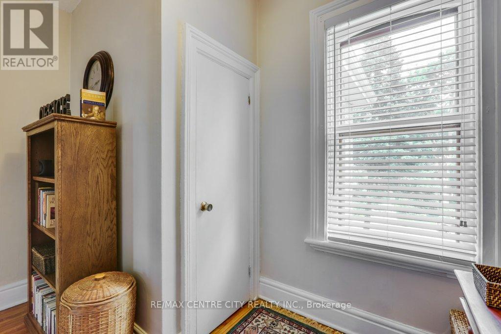 65 Bruce Street, London South (South F), Ontario  N6C 1G7 - Photo 34 - X12489824